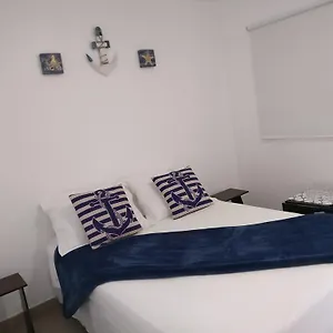  Pensión Da Black Almond Colombia